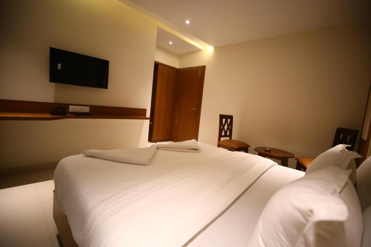 Hotel Dream Residency Nova Bombaim Exterior foto
